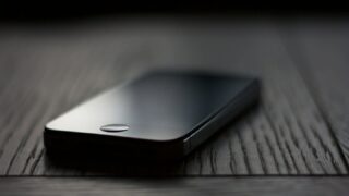 iPhoneがフリーズしたり電源が入らない場合の対処法